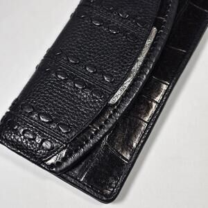 Brighton Vintage Black Leather Reptile Print Clutch Wallet – Missing Strap